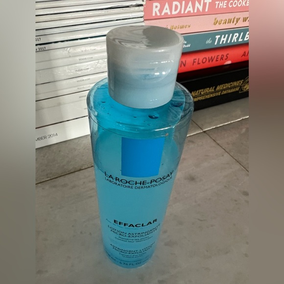 La Roche-Posay Effaclar Lotion Astringente Micro-Exfoliante - Picture 3 of 5